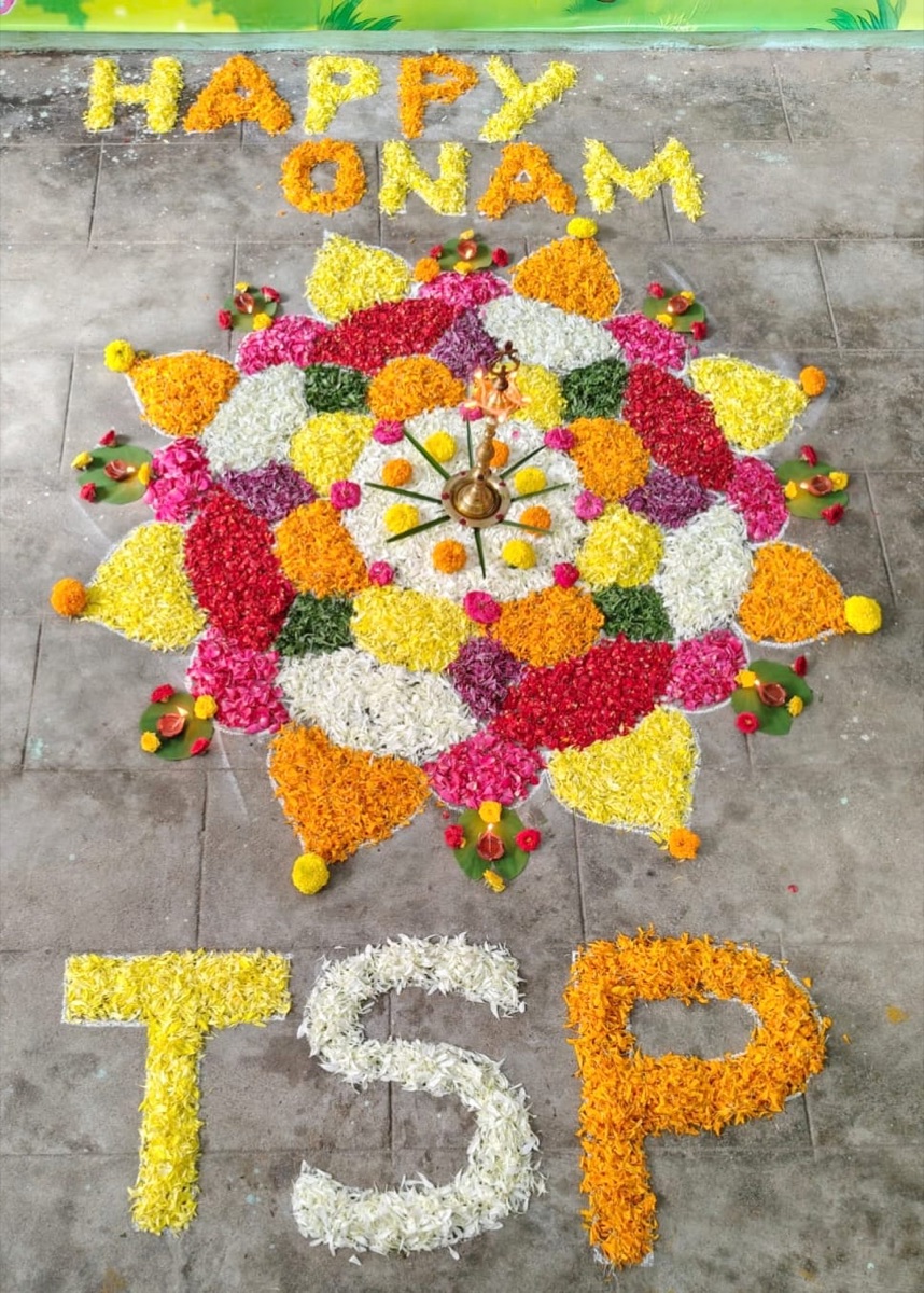Onam pookalam